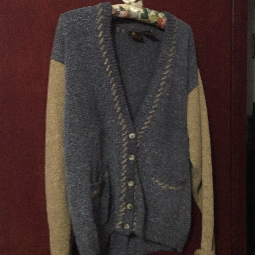 Liz Sport. Vintage. M. GUC. Varsity-Style Sweater.